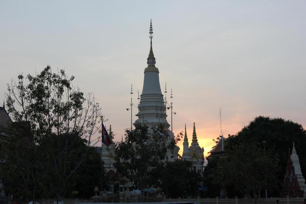 Kolab Sor Phnom Penh Hotel Zewnętrze zdjęcie